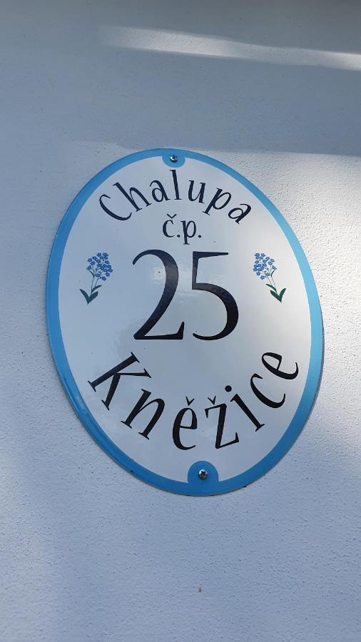 Knezice 25, Chalupa V Krkonosich Vrchlabí المظهر الخارجي الصورة